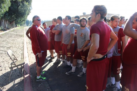 Recently retired coach Mark Beckham speaking to next years’ varsity football players.
